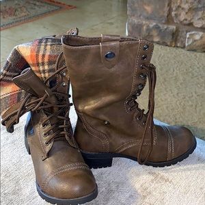 Cute brown lace up boots